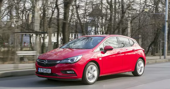 Opel Astra 1.4 Turbo – Astre aliniate pentru Opel