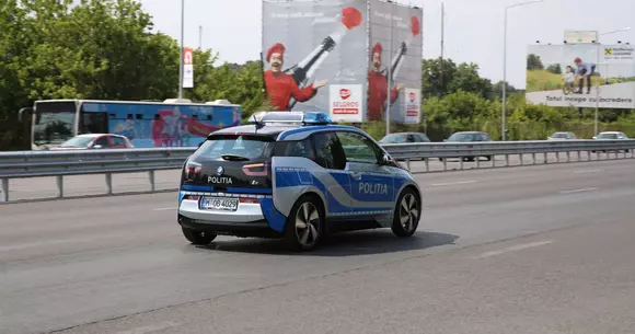 BMW i3 îmbracă hainele Poliției Capitalei