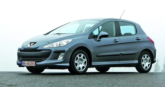 Peugeot 308 de la 4.000 de euro: Francezul capricios