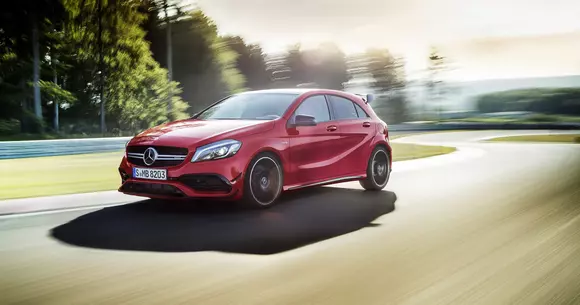 Viitorul Mercedes-Benz Clasa A va trece printr-o cură de slăbire, dar va avea dimensiuni mai generoase