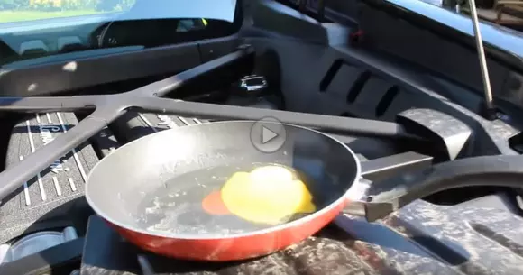 Cum gătești un ou cu un Lamborghini