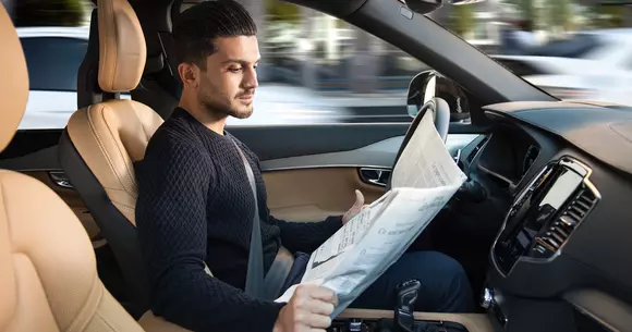 Anglia va organiza primul Track day pentru mașinile autonome