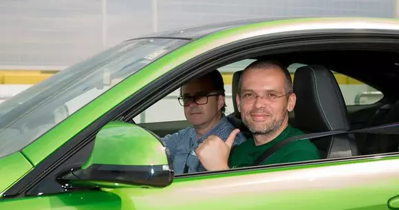 Exclusiv | Adelin Petrișor: "Prima mea mașină era o Dacia 1310". Povestea celui mai grav accident rutier în care a fost implicat jurnalistul