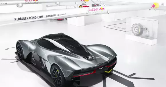 Aston Martin va dezvolta un rival pentru Ferrari 488 GT