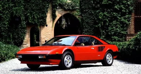 Ferrari Mondial 8, una dintre cele mai neinspirate mașini ale italienilor