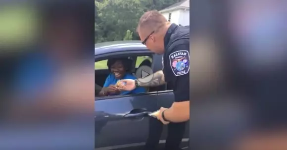 Au înlocuit amenda cu o înghețată