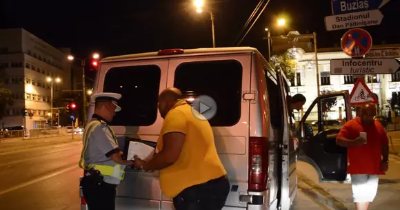 Dispută interesantă între un șofer cu mașina radiată în Italia și un echipaj de poliție din Timiș