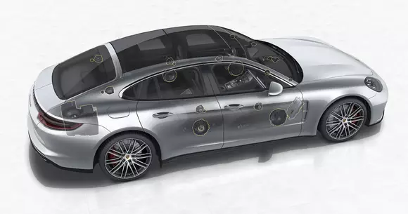 Porsche Panamera poate fi garnisit cu un sistem audio semnat de Burmester