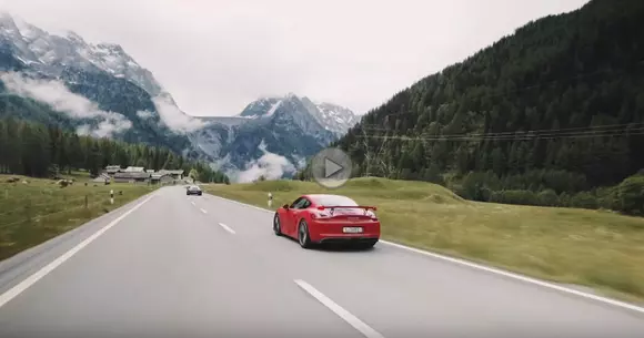 9 modele Porsche și Alpii