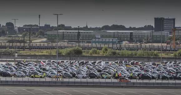 Întâlnirea "Smart Times" a adunat peste 1.600 de exemplare smart