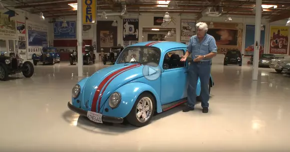 Jay Leno își face de cap cu un Beetle cu motor de RX-7