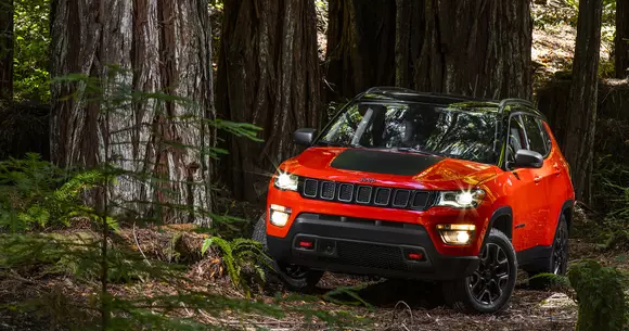 Faceți cunoștință cu noul Jeep Compass