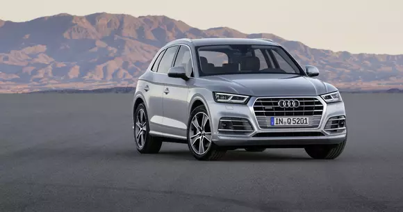 A doua generație Audi Q5 a ajuns în România - Lista de prețuri