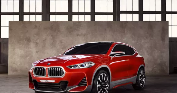 LIVE Paris 2016 - BMW Concept X2, viitorul Sport Activity Coupe din gama bavarezilor