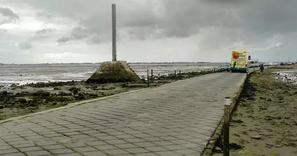 Drumul care dispare de două ori pe zi și lasă fără cuvinte orice șofer | VIDEO