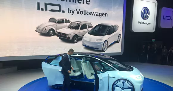 Efectul Volkswagen: tot mai mulți constructori abandonează motoarele diesel