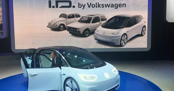 LIVE Paris 2016 - Volkswagen I.D., conceptul unei noi viziuni asupra mobilității - Update