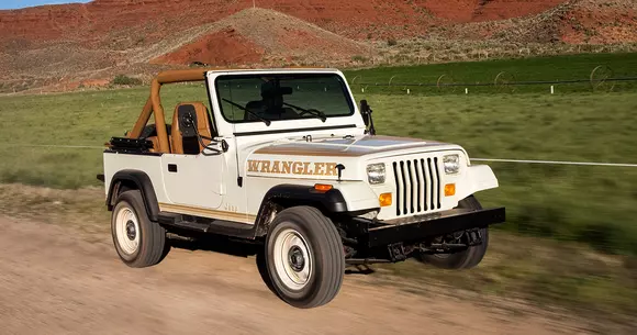 Cititorii Auto Bild Klassik au ales: Jeep Wrangler este Classic car of the year 2016