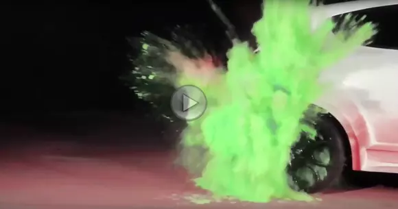 Afla Romeo MiTo devine artist în cel mai nou spot de promovare