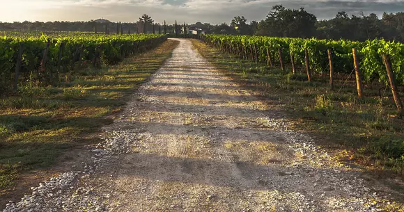Avem drumuri mai proaste decât în Zimbabwe sau Sierra Leone