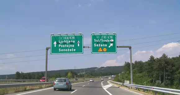 5 curiozități despre șoselele de pe "Bătrânul Continent". Știai că există Drumuri Europene neasfaltate?