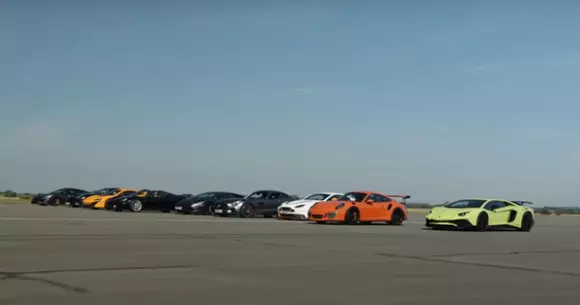 9 supercar-uri și un singur învingător