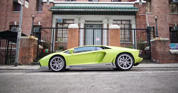 Autoturismele de lux se vând tot mai bine în România