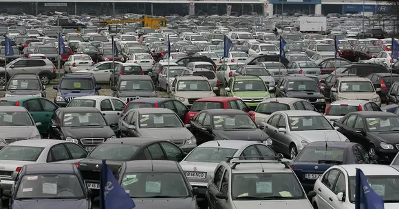 Parcul auto din România - Peste 7 milioane de milioane de mașini dintre care peste 2,5 milioane au peste 16 ani vechime