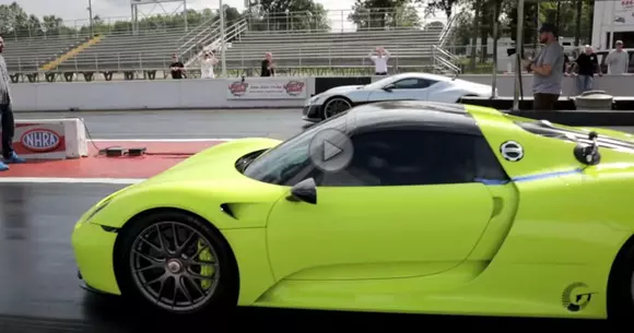 Rimac Concept One față în față cu Porsche 918 Spyder