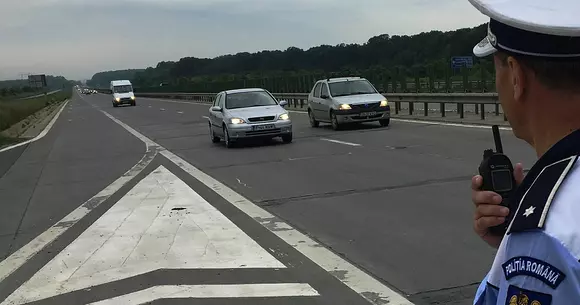 A dat mita pentru a-și recăpăta permisul de conducere, acum merge la închisoare