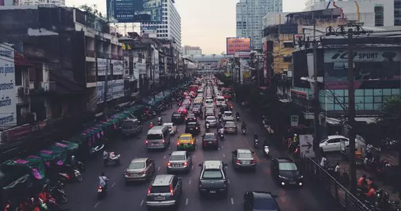 7 lucruri nebunești despre mașini pe care nu le știai. De ce își lasă locuitorii unui oraș din Canada mașinile deschise?