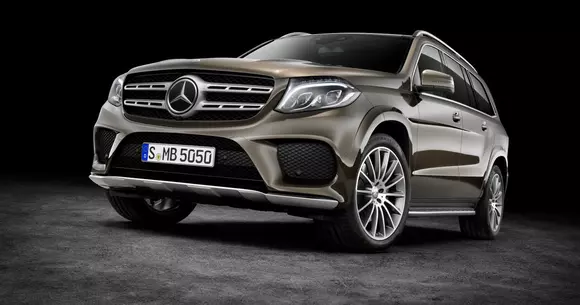 Daimler încă nu scoate din calcul un SUV lansat sub sigla Mercedes-Maybach