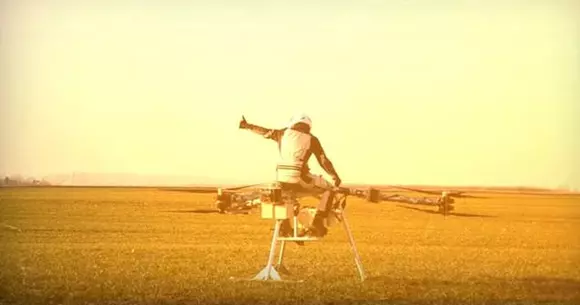 La anul se va lansa "motocicleta zburătoare" | VIDEO