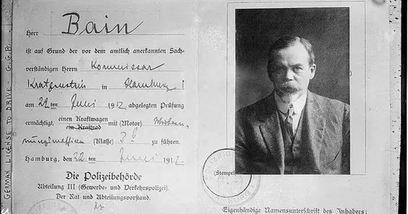 Permisul de conducere și istoria sa. Cine l-a deținut pe primul și care a fost statul care a introdus obligativitatea permiselor