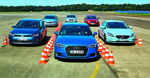 Test comparativ - Cine este regele compactelor?