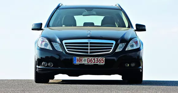 Mercedes Clasa E (W 212) de la 14.000 de euro