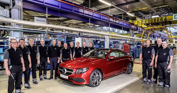 A demarat producția lui Mercedes-Benz Clasa E Coupe