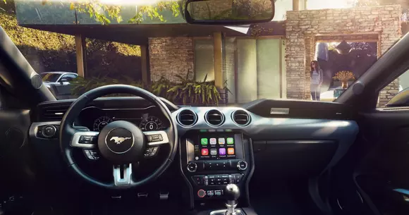 Ford spune că mașina o să devină asistentul tău personal și va putea intui starea de spirit