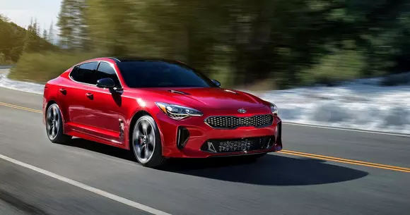 Kia Stinger, cel mai rapid model produs până acum de constructorul asiatic