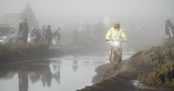 Raliul Dakar 2017 - Etapa a noua a fost anulată din cauza alunecărilor de teren