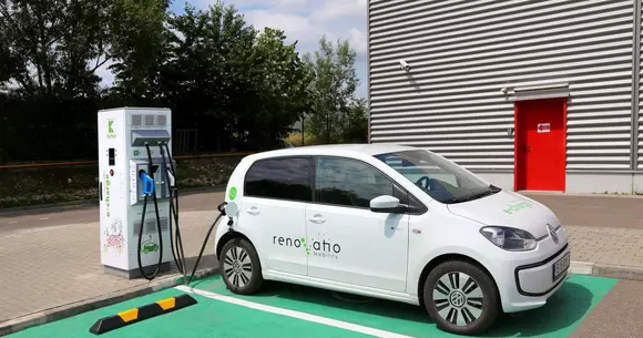 Cât costă în România "un plin" de baterie la o mașină electrică