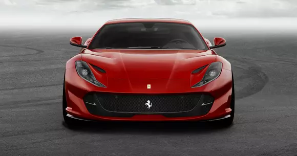 Ferrari introduce garanția extinsă de 15 ani, cea mai mare din industria auto