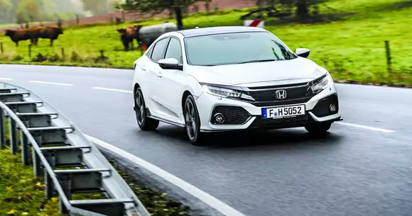 Noul Honda Civic - Honda îmblânzește naveta spațială