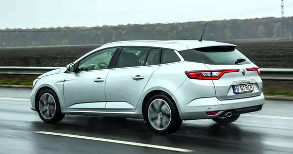 Renault Megane Estate 1.6 dCi - Eleganța unui pragmatic