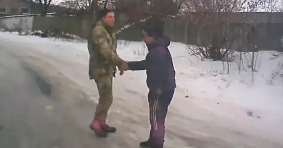 Accident în Rusia cu final fericit. Șoferii nu s-au mai încăierat!