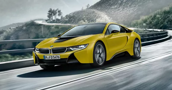 Frozen Black și Frozen Yellow, cele două culori noi disponibile pe BMW i8