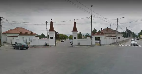 Locul din România în care poți să intri cu mașina, dar ieși numai dacă plătești