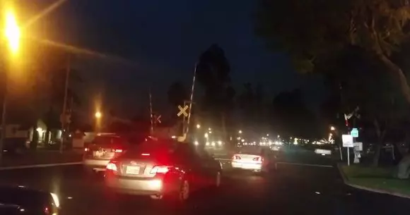 Cea mai proastă glumă făcută de un șofer american în trafic! | VIDEO