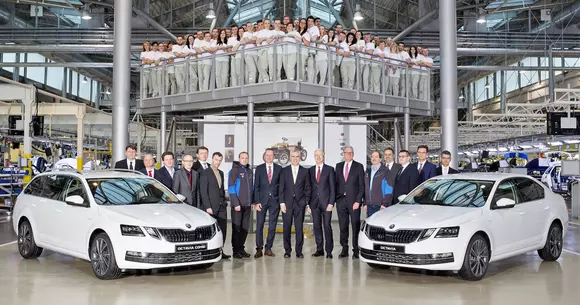 Skoda Octavia facelift a intrat în producție