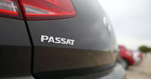 Ce a putut să scrie un constănțean în anunțul de vânzare al mașinii! "Nemtoaică sănătoasă și frumoasă! Vreau să te fac fericit! Sună-mă acum!"